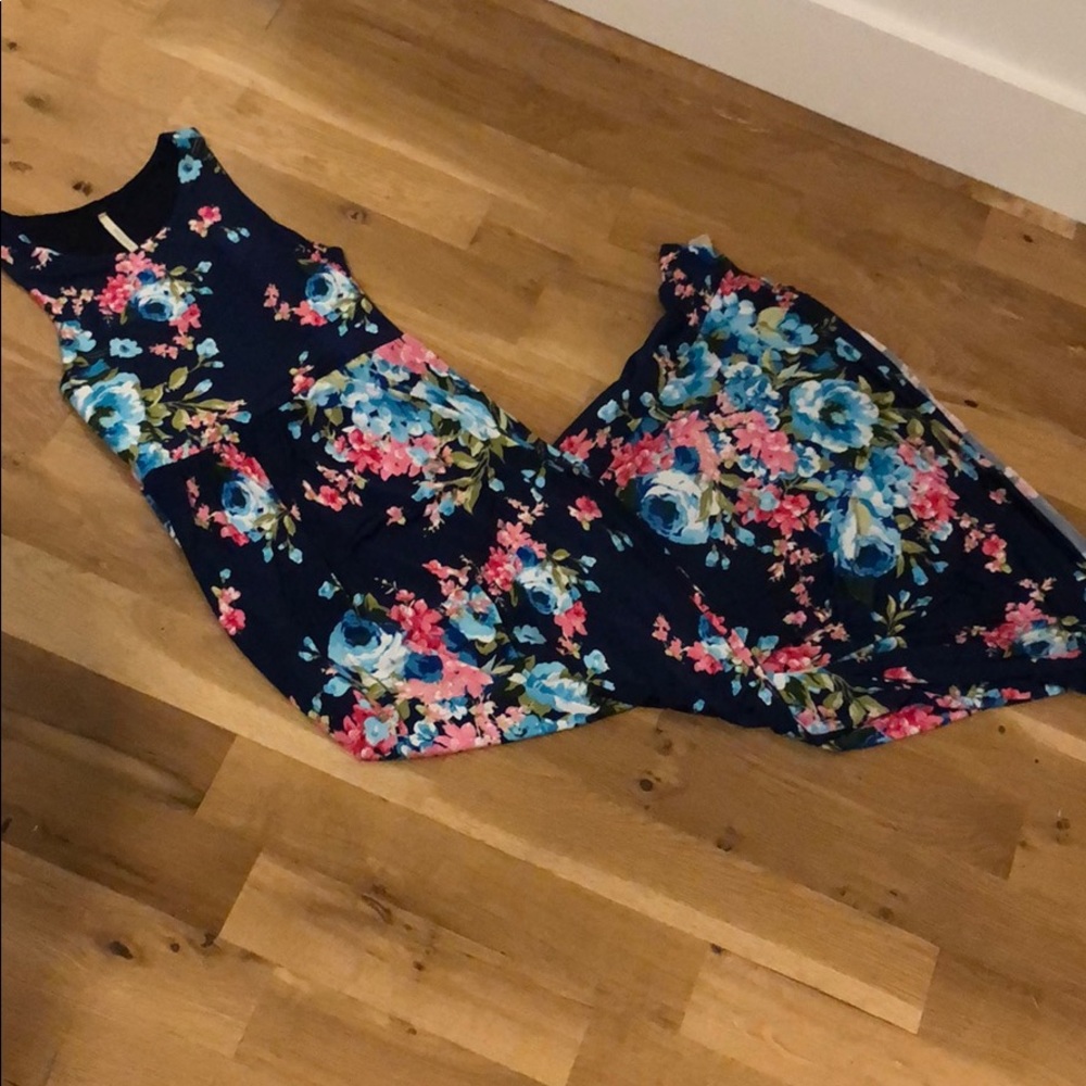 Floral maxi dress